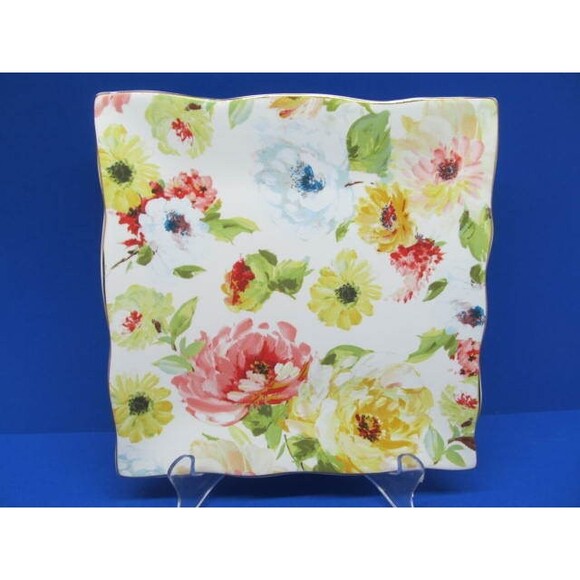 222 Fifth Georgette Rose 8" Square Plate - Picture 6 of 11